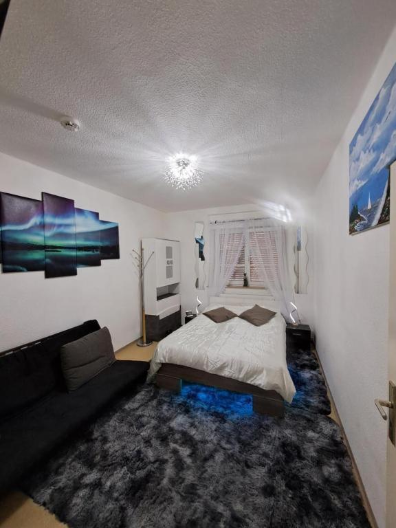 Complete Apartment Peacefully Situated Near The Airport Nurnberg Exterior photo